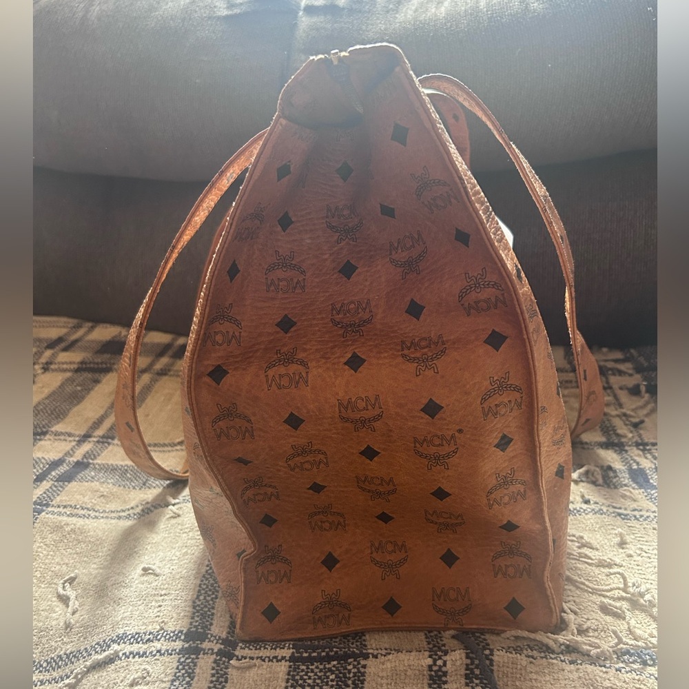 MCM Munchen Cognac Visetos Signature Leather and Canvas XXL Travel Tote Bag RARE - Picture 4 of 14